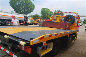 宜春附近拖车电话号码服务